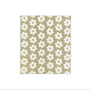 New Target Bullseye Playground Green Flower Plush Throw Blanket Spring 2026